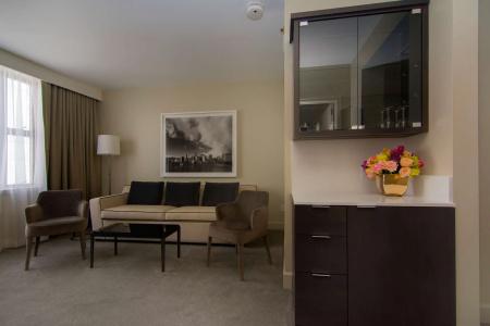 The Benson Portland, Curio Collection by Hilton - 4
