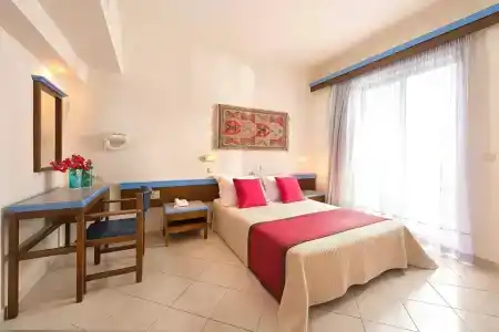 Mariette Rhodes Urban Suites - Adult Only - 2