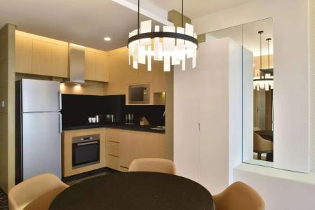 Hilton - 29
