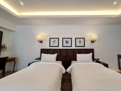 Katathong Golf Resort & Spa - 43