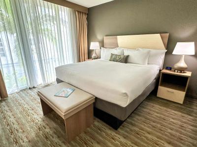Best Western Plus Atlantic Beach Resort - 85