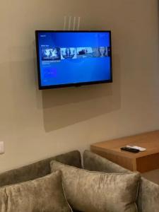 Rias Penthouse Suites - 106