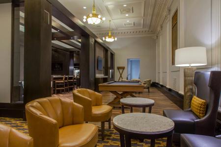 Hilton New Orleans / St. Charles Avenue - 32