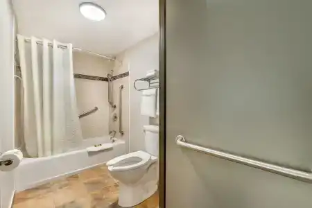 Best Western Plus - 50