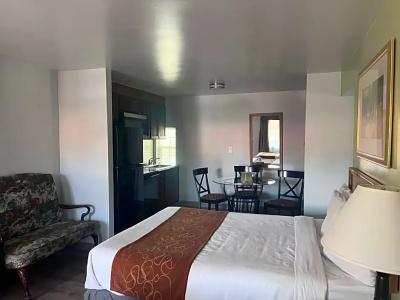 Adobe Inn - 65