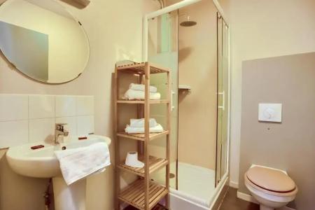 The People - Lille - 25