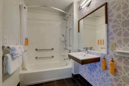 Staybridge Suites - 86