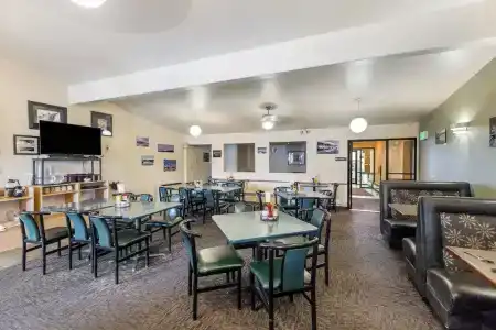 Breeze Inn - 22