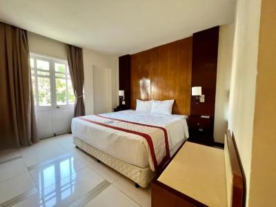 Petro House - 30