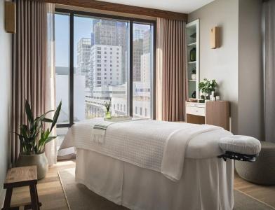 1 San Francisco - 7