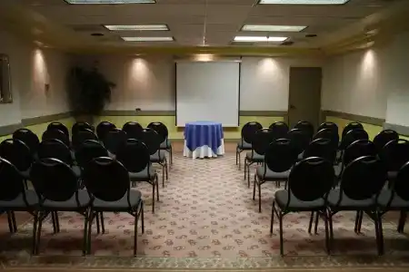 Ramada by Wyndham Viscount Suites Tucson East - 11