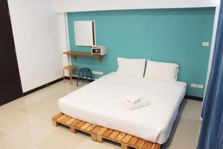 Sea Host Inn - 68