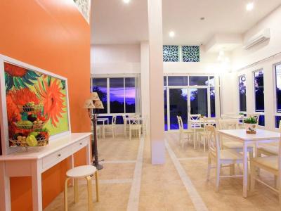 The Terrace - 8