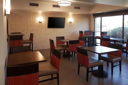 Comfort Inn I-10 West at 51st Ave - 26
