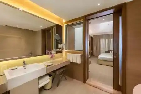 The Resort - 103