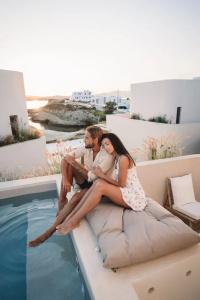 White Pebble Suites - 17