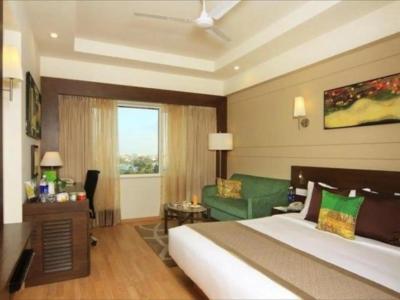 Lemon Tree Premier, Ulsoor Lake, Bengaluru - 25