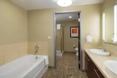 Staybridge Suites-Las Vegas - 55