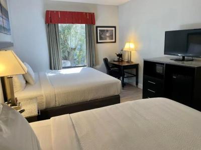 Days Inn & Suites by Wyndham - 62