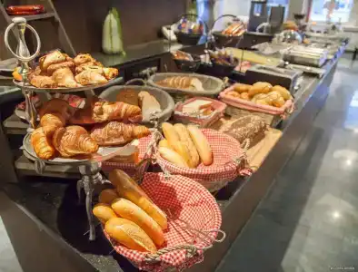 Best Western Plus City Centre Den Bosch - 11