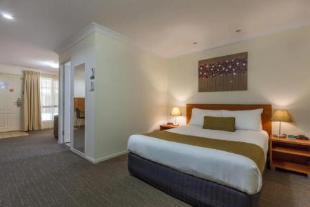 Best Western Tuscany on Tor Motor Inn - 88