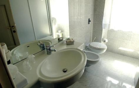 Grande Albergo Quattro Stagioni - 55