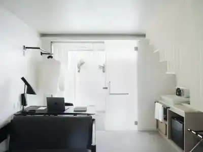 Lloyd's Inn (SG Clean, Staycation Approved) - 32