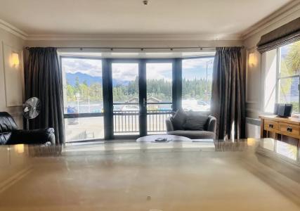 The Waterfront - 125