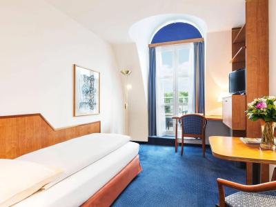Living Kaiser Franz Joseph - 5