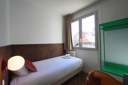 Ours Blanc - Place Victor Hugo - 42