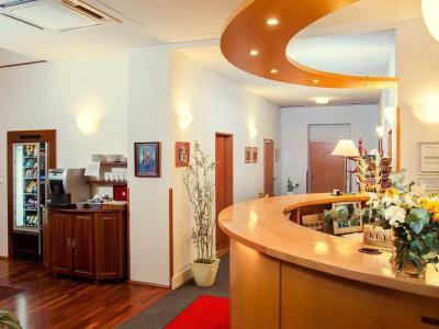 Cloister Inn - 1