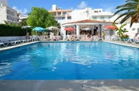 Apartamentos Tramuntana - 14
