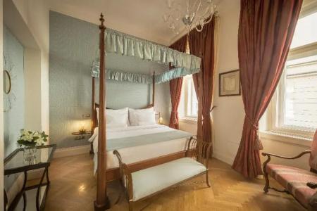 The Mozart Prague - 140
