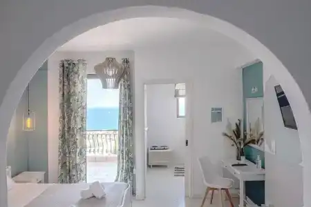Pefkides Aegina Boutique - 50