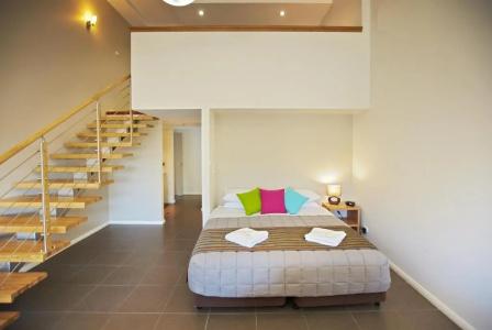 Charlestown Executive - 23