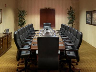 DoubleTree by Hilton Dallas - Love Field - 15