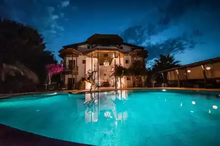 Murat Pasha Mansion - 31