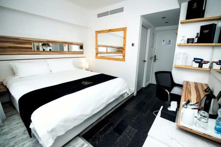 The Ciao Stelio Deluxe (Adults Only) - 51