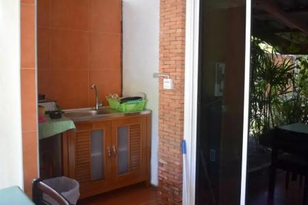 Sanuk bungalows - 19