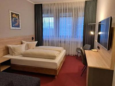 Best Western Comfort Business Düsseldorf-Neuss - 77