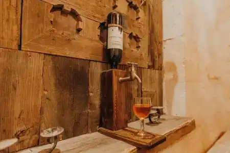 Serenus Cave Suites - 32