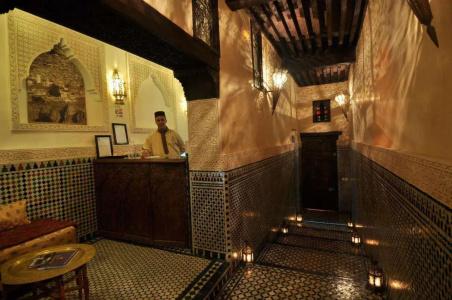 Riad Salam - 16
