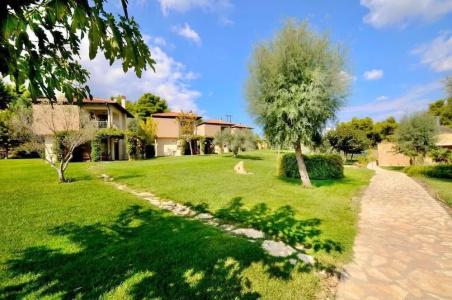 Polyastron Villas & Suites - 77