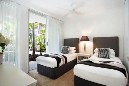 Noosa Tropicana - 103