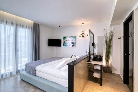 Athens Ivy Suites - 100