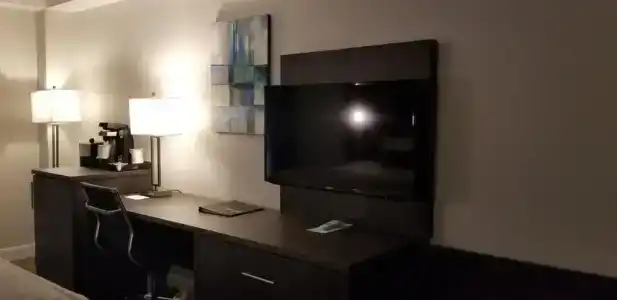 Best Western-Montreal & Conference Centre - 61