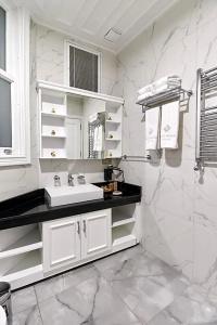 White Palace Old City Boutique - 44