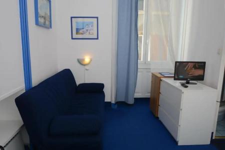 Olympia - 30