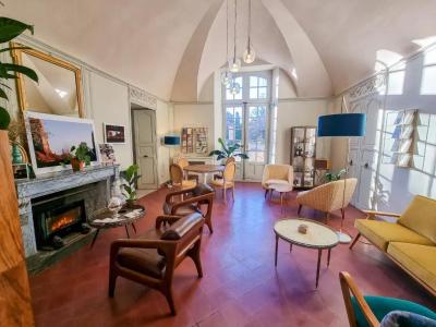 Chateau De Roussan - 11