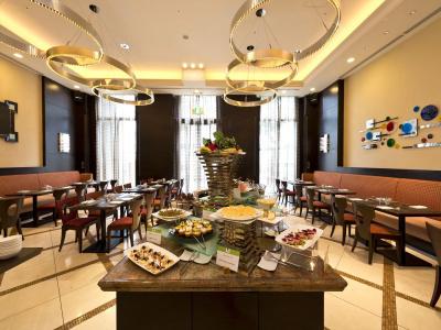 DoubleTree by Hilton Naha - 21